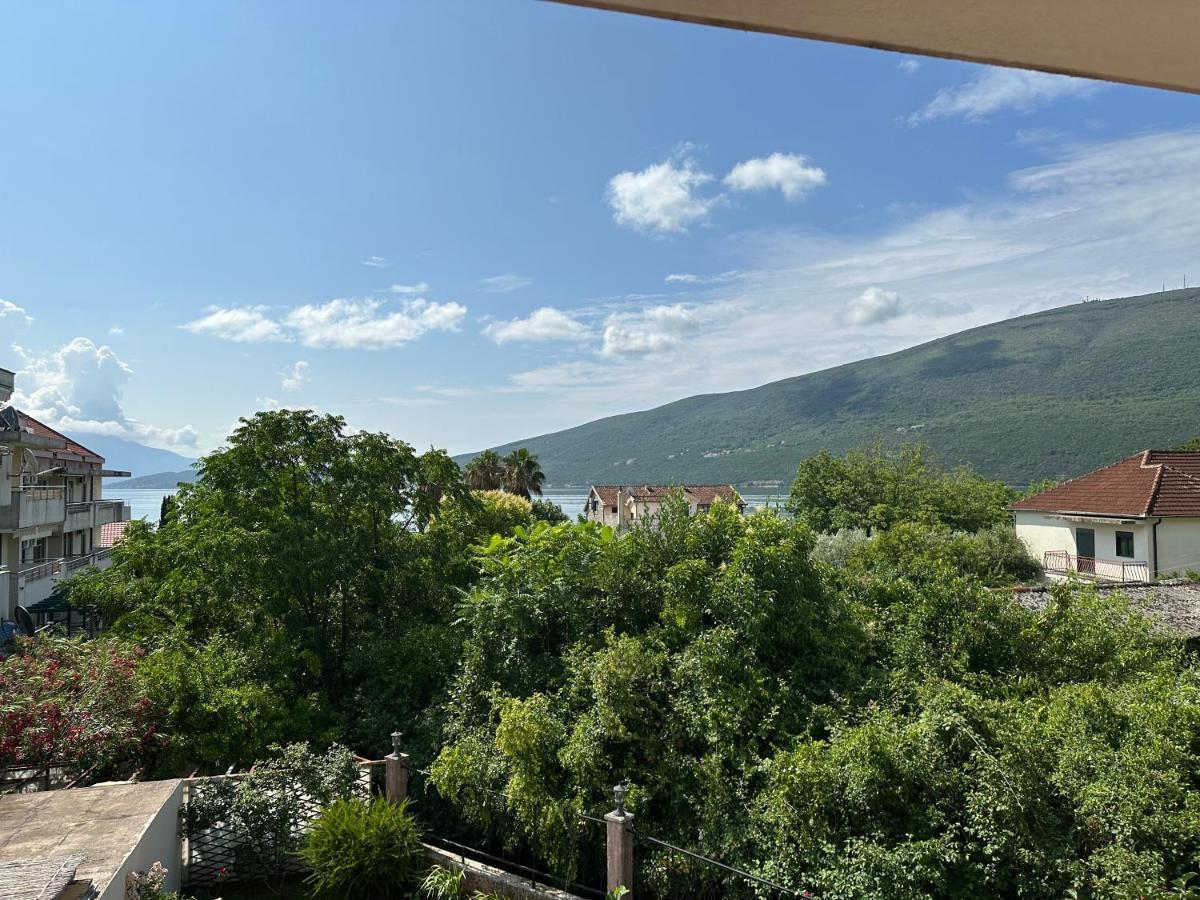 Villa Alla Bed&Breakfast Herceg Novi Esterno foto