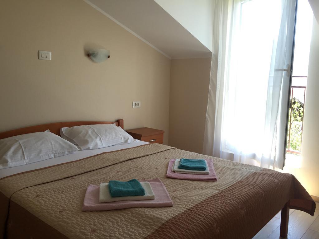 Villa Alla Bed&Breakfast Herceg Novi Esterno foto